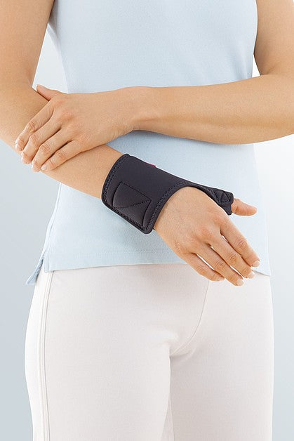 medi thumb support